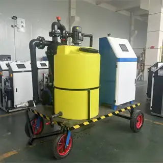 Mobile automatic fertilizer applicator with pump